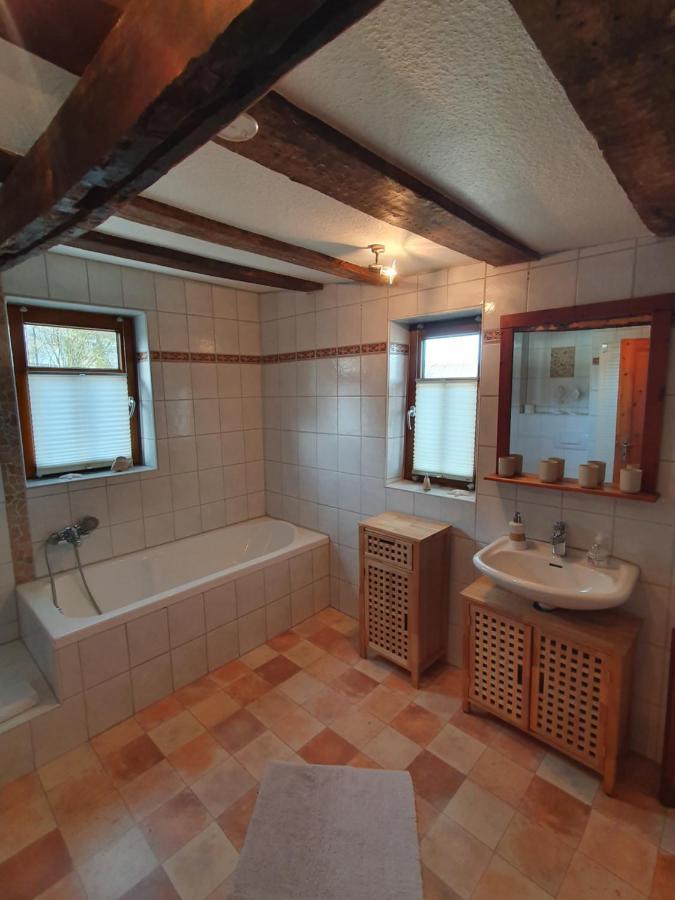 Ferienhaus Schmitt Beltheim Экстерьер фото